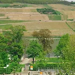 Rheinufer Am Hindenburgpark شقة