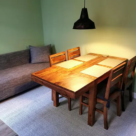 Apartment Rheinufer Am Hindenburgpark